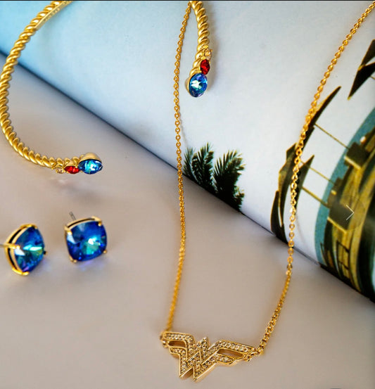 Origami Owl Justice League Gold Rope Bangle Bracelet