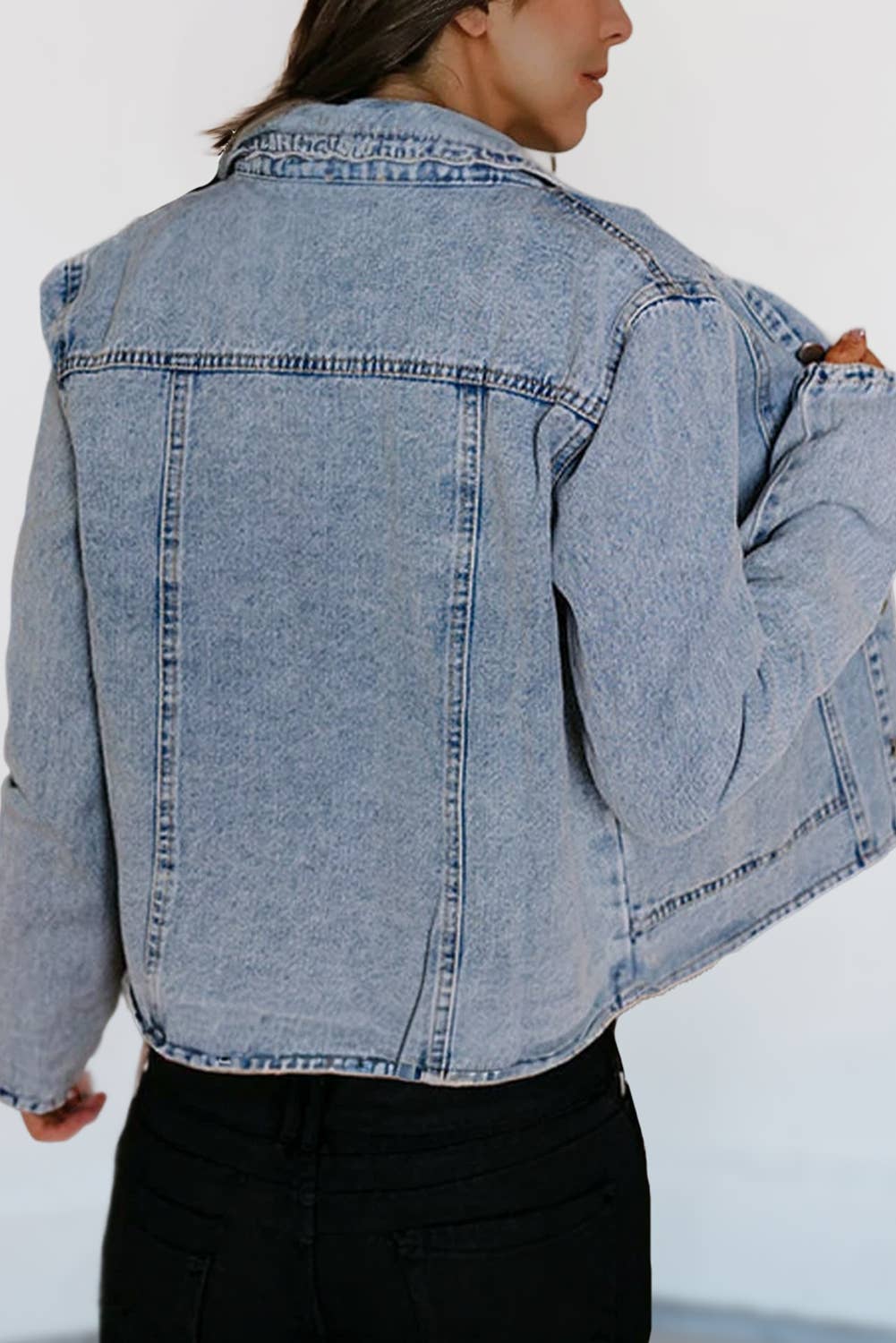 Aapparella - Scallop Trim Collar Patched Pocket Denim Jacket | S-XL