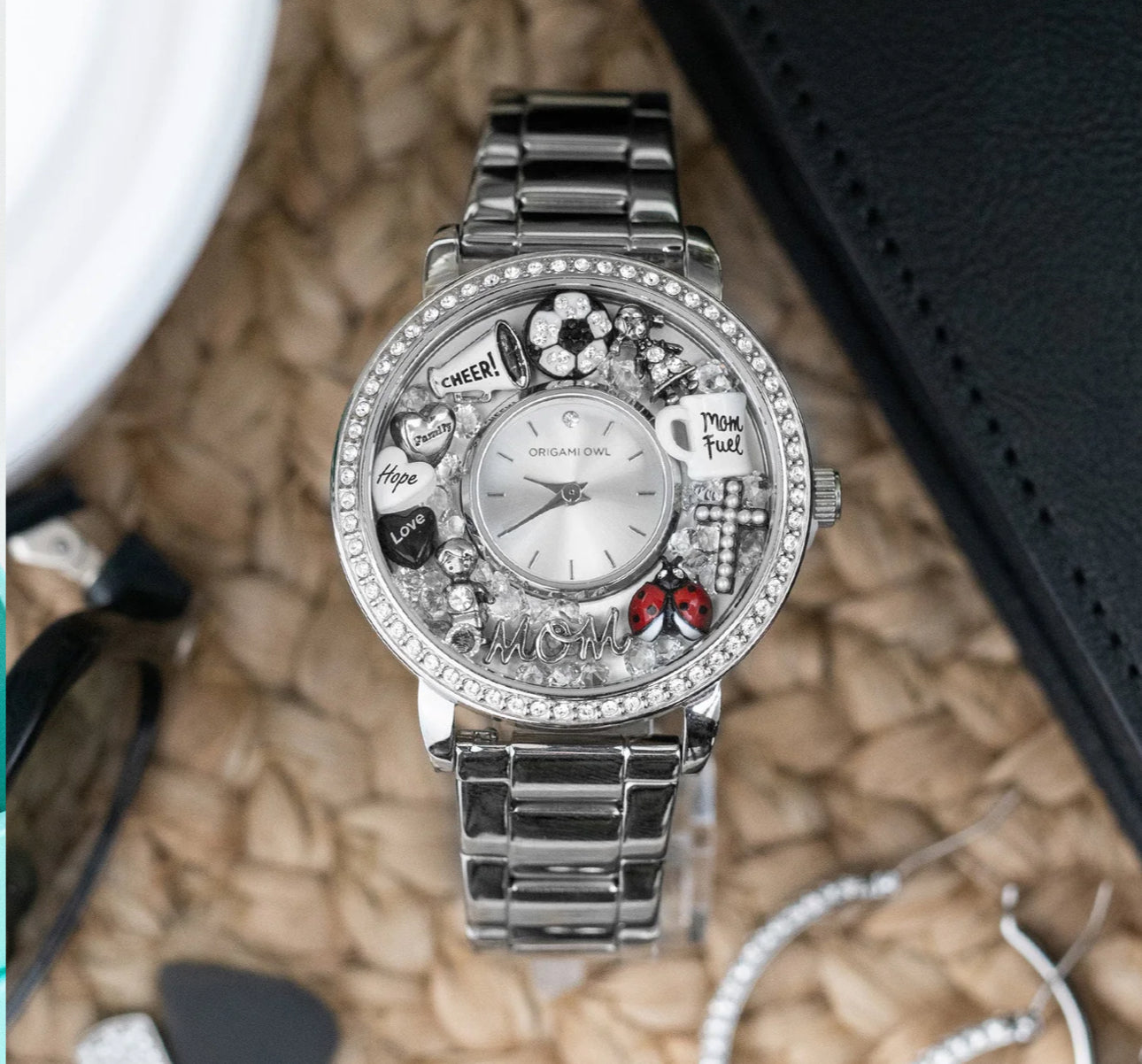 Origami Owl Signature Locket Watch